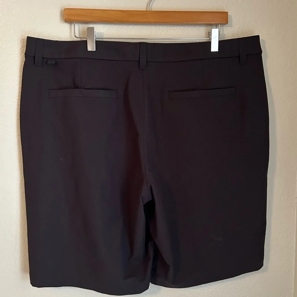 Lululemon Men’s Commission Short Relaxed Warpstreme Fabric 11